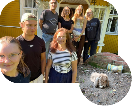 Elodie et sa famille d'accueil en Estonie