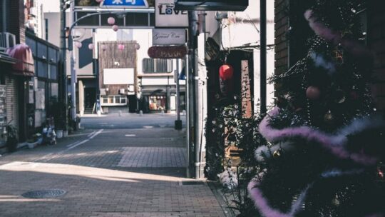 Noël à Travers le Monde : Une Immersion Culturelle au Japon