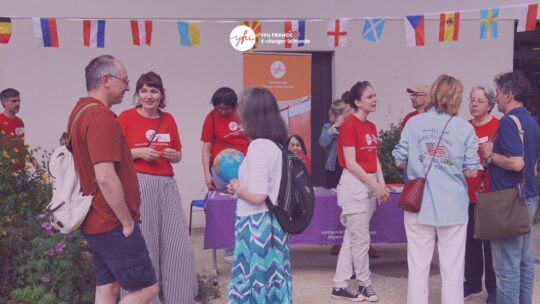 Immersion à l&rsquo;étranger : préparer et entretenir sa langue avant et après le départ